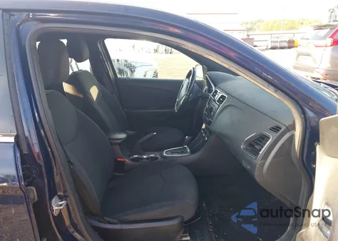 2013 Chrysler 200 Touring from USA, damaged, VIN 1C3CCBBB5DN539693